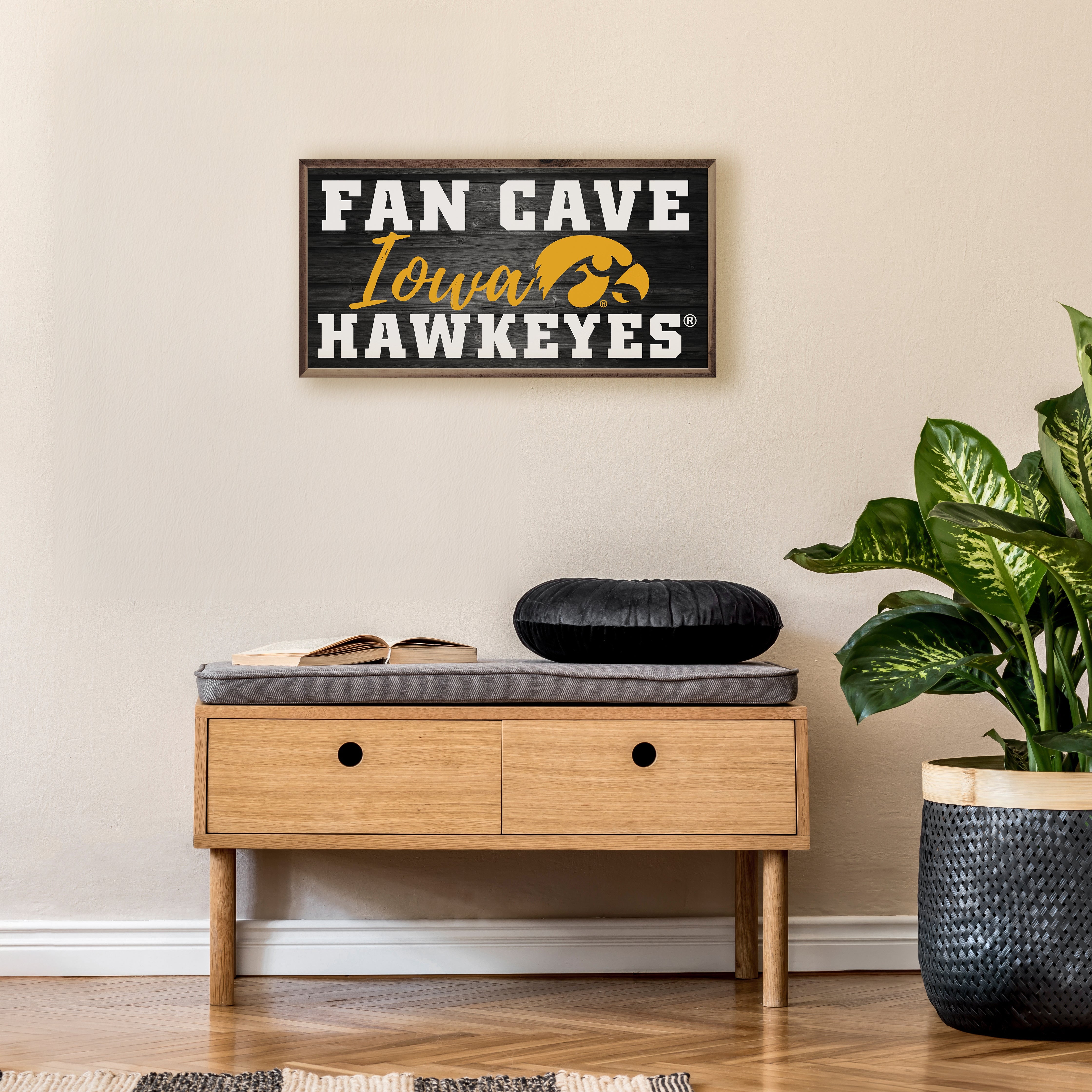 Fan Cave Hawkeyes University Of Iowa Black