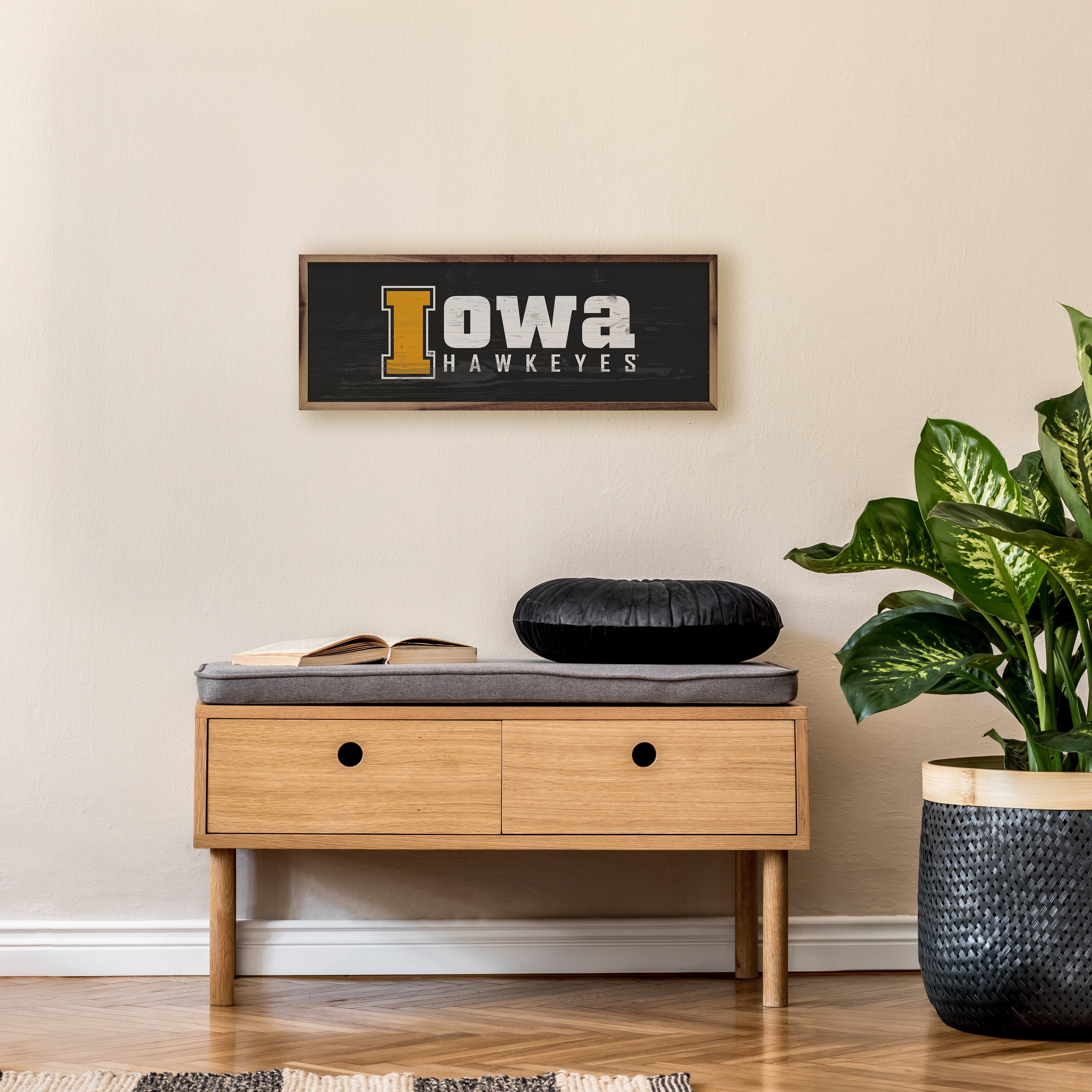 Banner University Of Iowa Hawkeyes