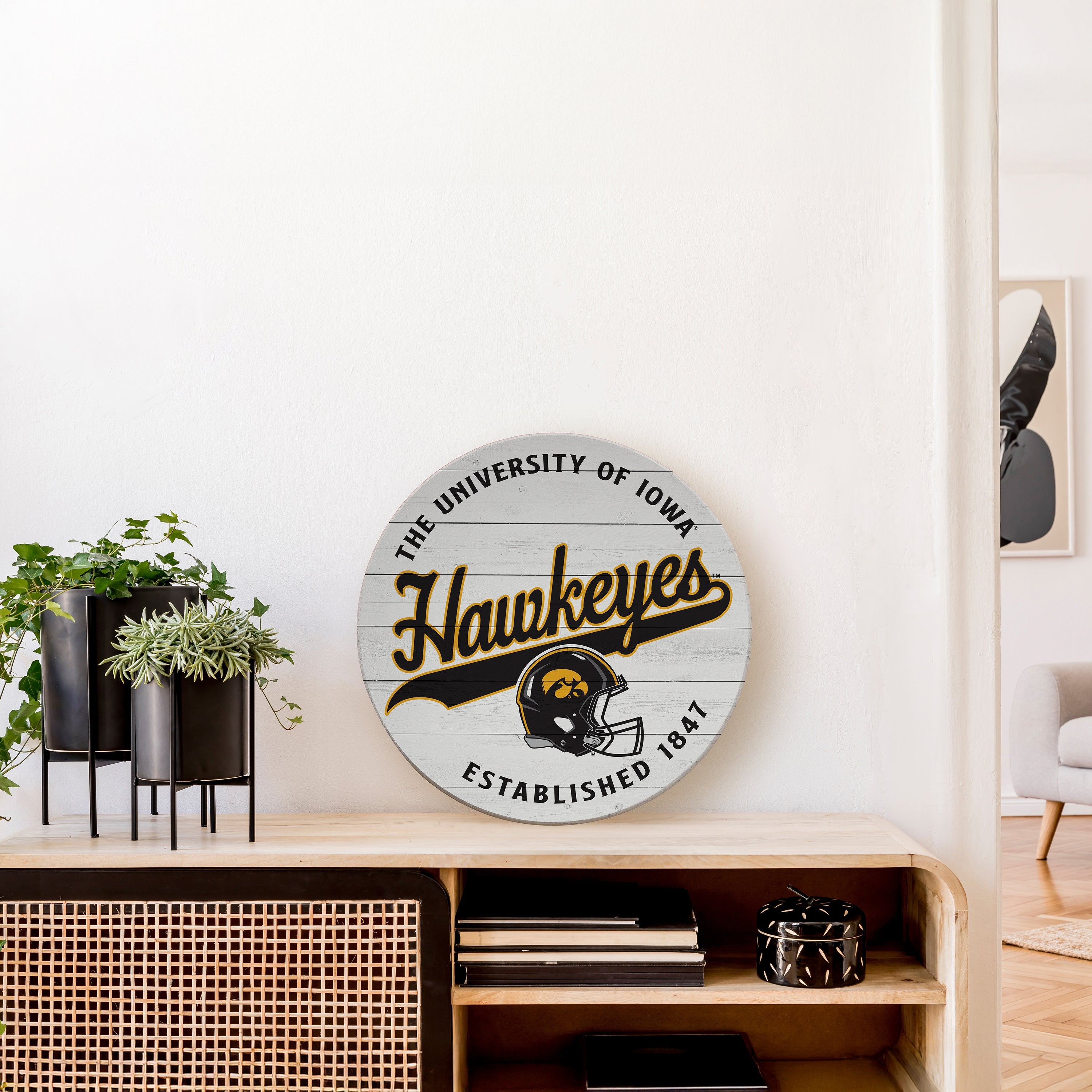Established University of Iowa Hawkeyes Circle
